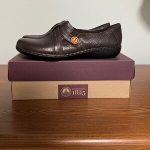 Clarks Women's Ashland Tide Brown Leather Loafers Slip-On 9.5 Wide